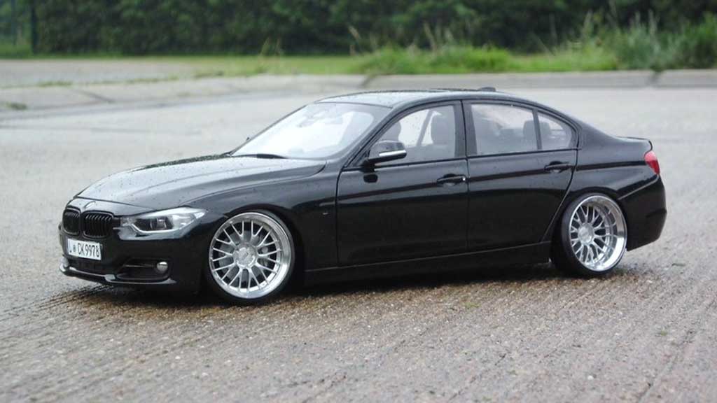 Bmw 335 berline F30 3er Limousine black jantes 20 pouces 1/18 Paragon