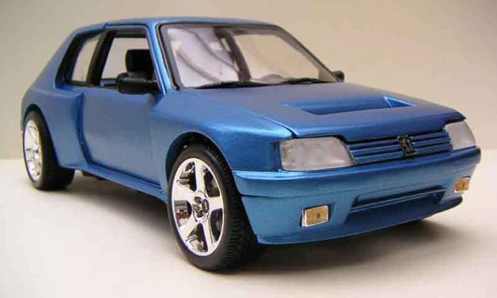 Peugeot 205 Turbo 16 blue T16 1/18 Solido
