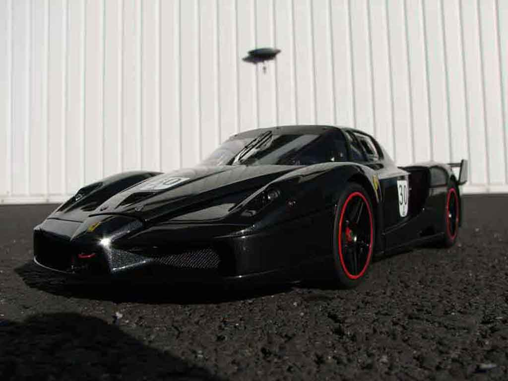 Ferrari Enzo FXX 1/18 Hot Wheels Elite FXX # 30 michael schumacher diecast model cars