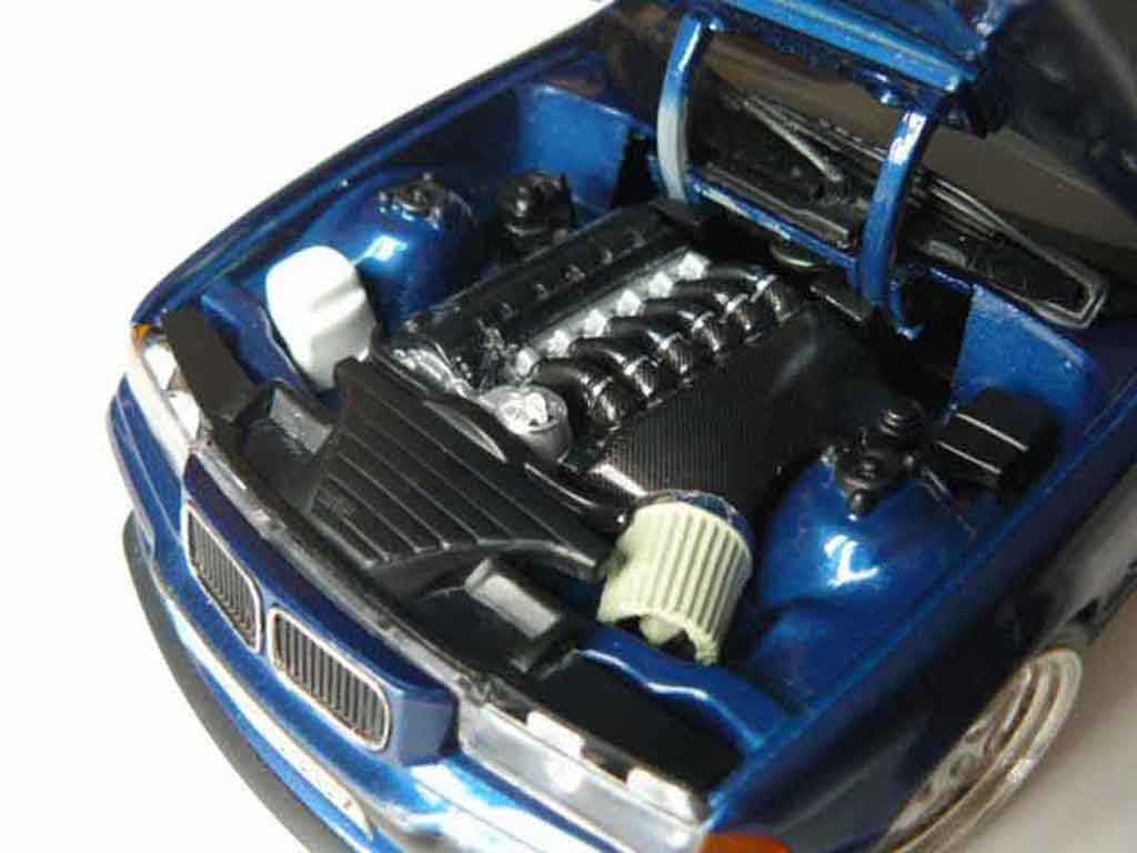 Bmw M3 coupe E36 blue avus jantes porsche 18 pouces 1/18 Ut Models