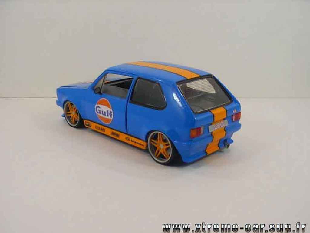 Volkswagen Golf GTI gulf blue 1/18 Solido