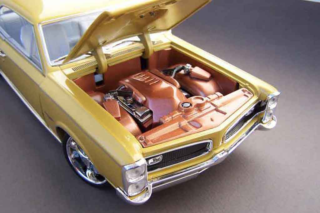 Pontiac GTO Base westcoast 1/18 Welly