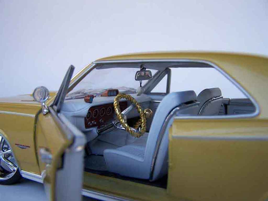 Pontiac GTO Base westcoast 1/18 Welly
