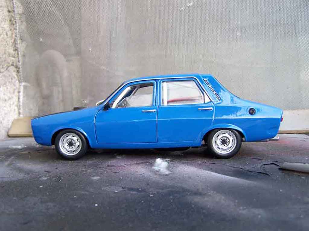Renault 12 Gordini preparation racing 1/18 Solido