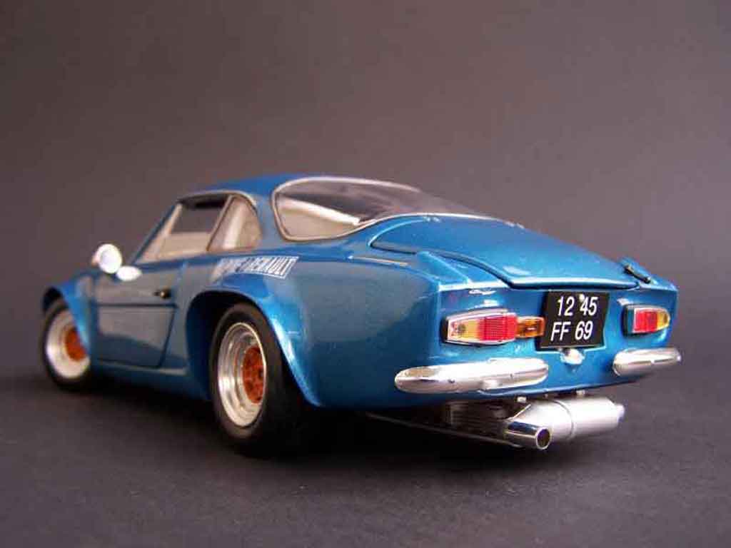 Alpine A110 rallye preparee 1/18 Solido