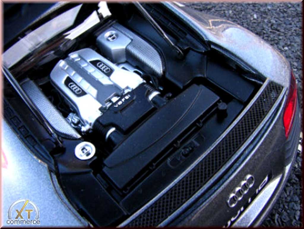 Audi R8 4.2 fsi . v8 grey antracite jantes 21 pouces prepa moteur 1/18 Maisto