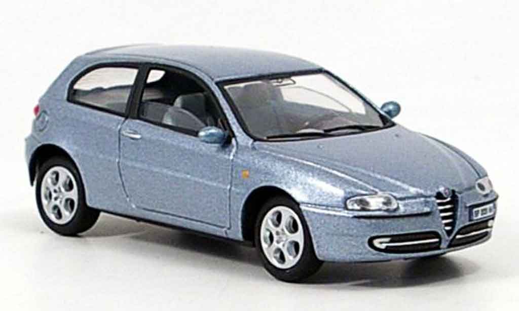 Alfa Romeo 147 1/43 Solido blue 2000 diecast model cars