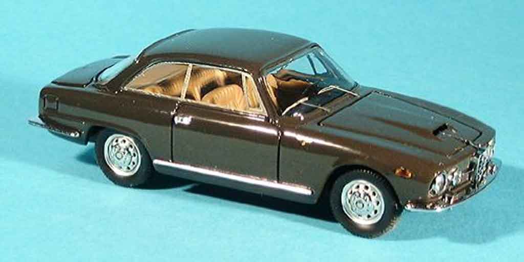 Alfa Romeo 2600 1/43 Bang sprint brown 1962 diecast model cars