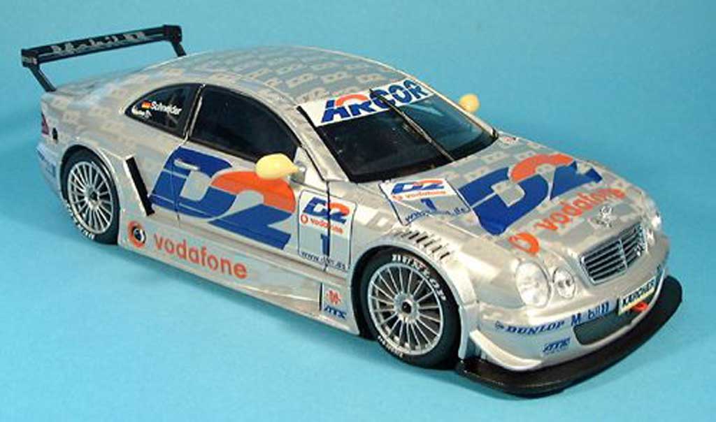 Mercedes Classe CL DTM 1/18 Maisto K DTM d2 no.1 2001 diecast model cars