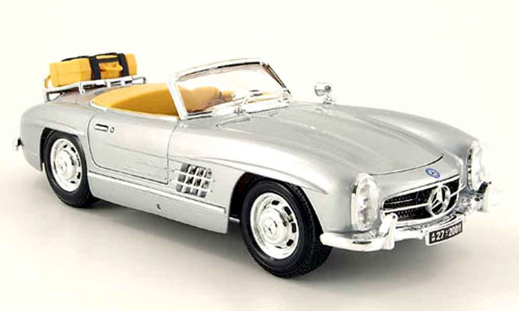 Mercedes 300 SL 1/18 Burago SL touring grey diecast model cars