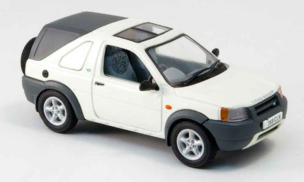 Land Rover Freelander 1/43 Eagle Hard Back white Commercial diecast model cars