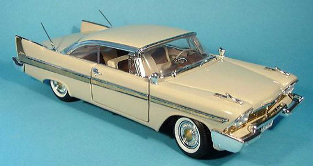Plymouth Fury 1/18 Motormax beige 1958 diecast model cars