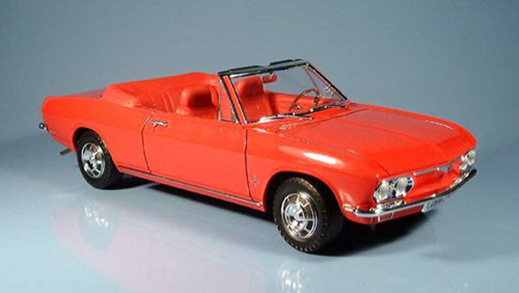 Chevrolet Corvair 1/18 Yat Ming monza red 1969 diecast model cars