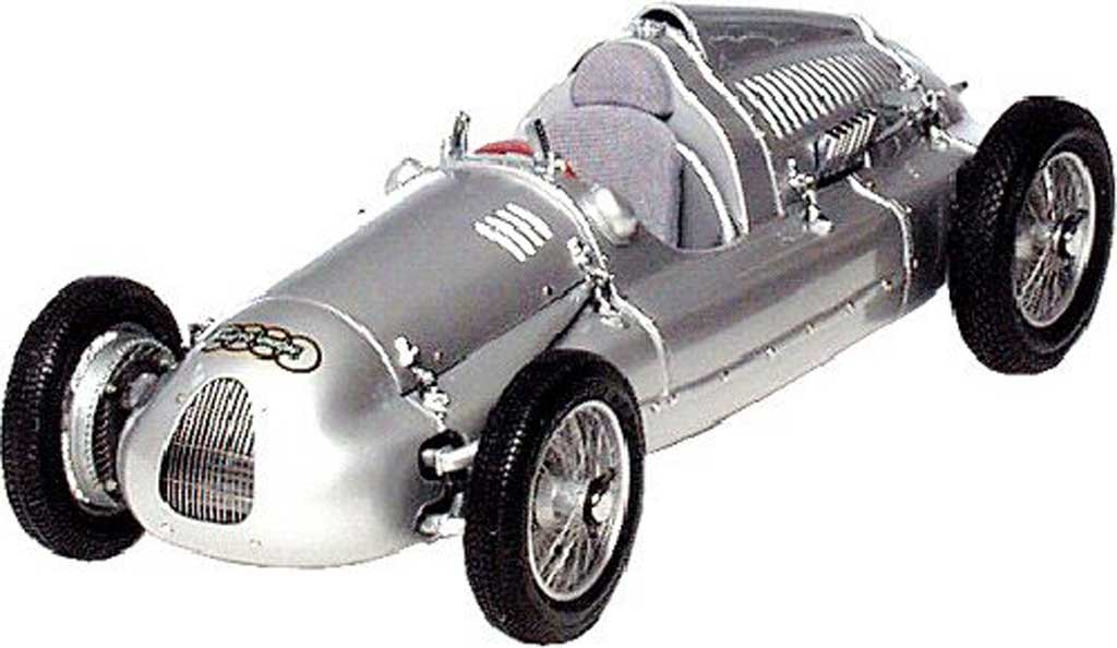 Auto Union Typ D 1/18 CMC 1938 diecast model cars