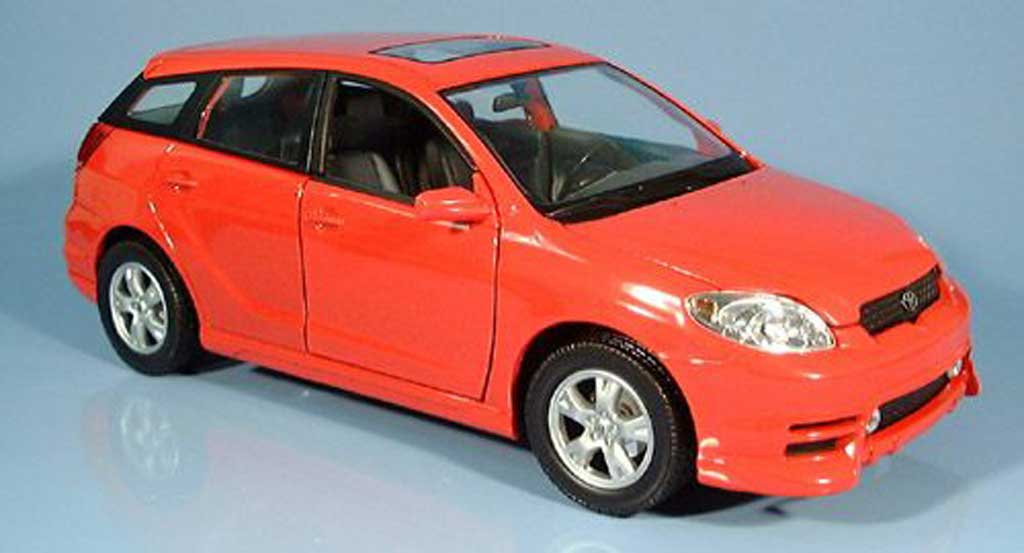 Toyota Matrix 1/18 Yat Ming red 2003 diecast model cars
