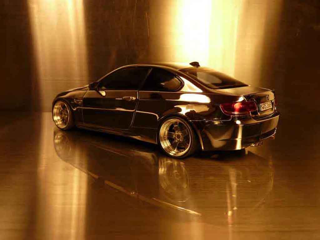 Bmw M3 coupe E92 full chrome jantes 18 pouces 1/18 Kyosho