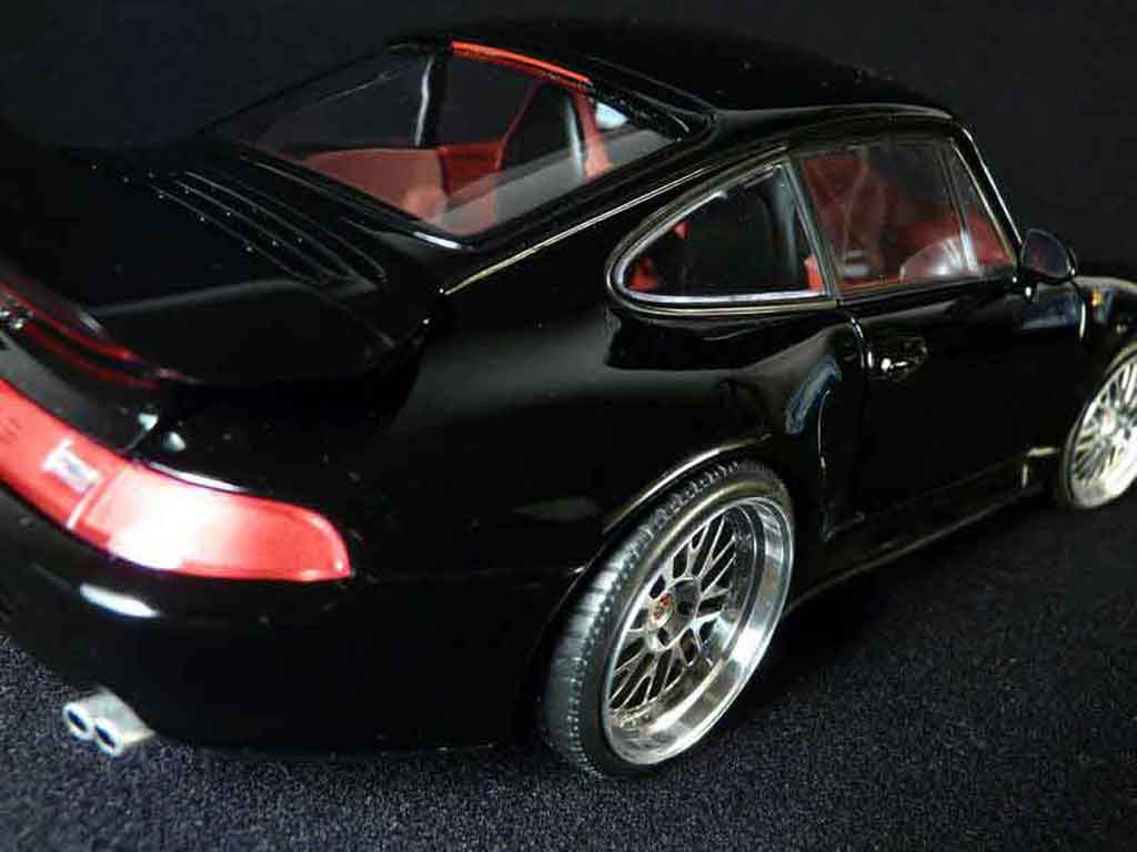 Porsche 911 Turbo S black 1/18 Ut Models