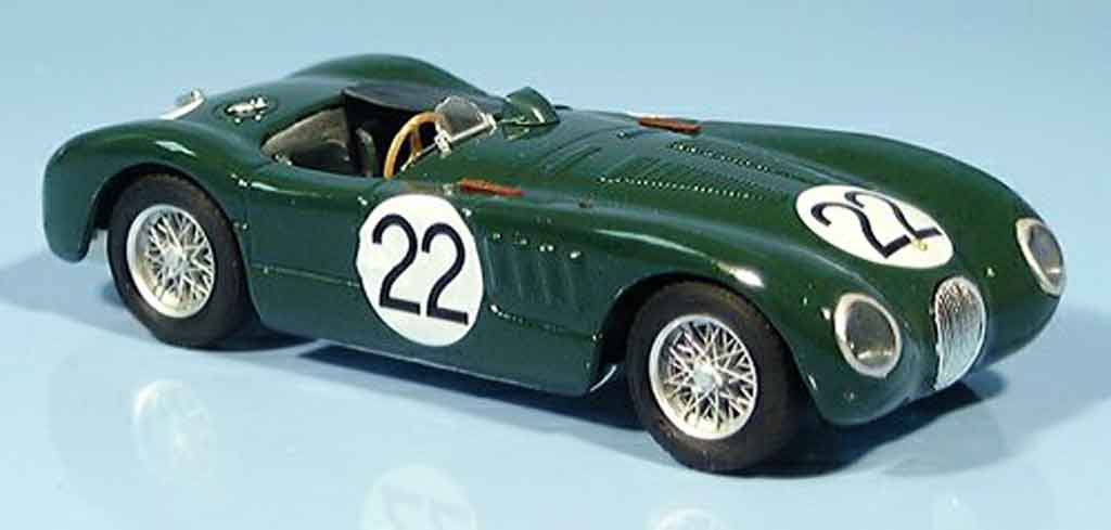 Jaguar C-Type 1/43 Brumm no. 22 moss fairman le mans 1951 diecast model cars