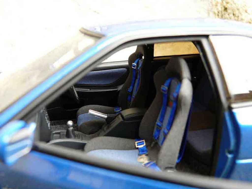 Subaru Impreza 22B jantes 1/18 Autoart