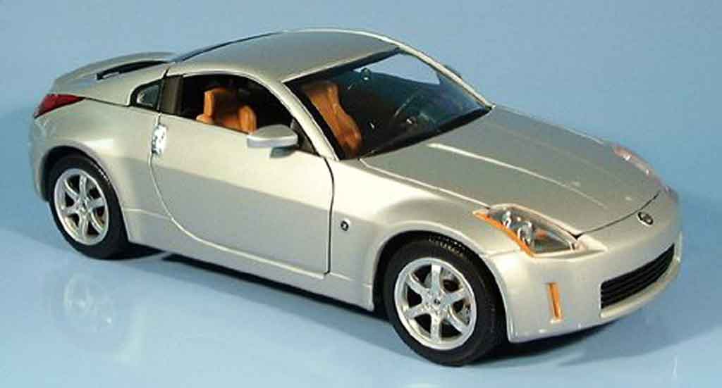 Nissan 350Z 1/18 Yat Ming coupe grey 2003 diecast model cars