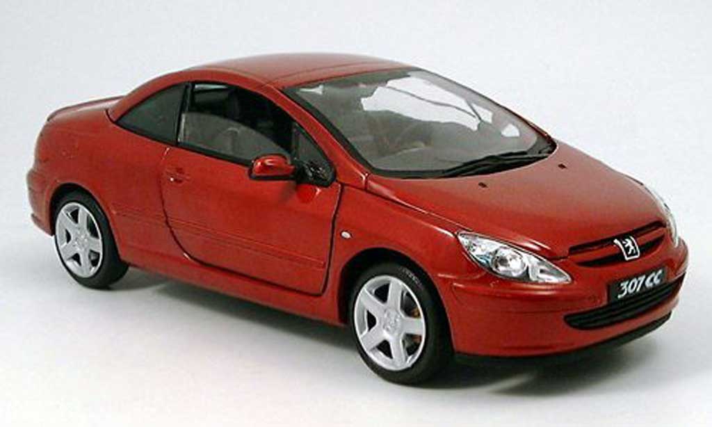 Peugeot 307 CC 1/18 Solido CC red 2003 diecast model cars