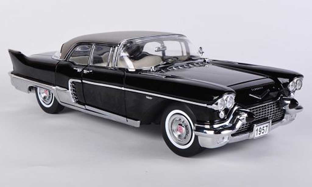 Cadillac Brougham 1/18 Sun Star black 1957 diecast model cars