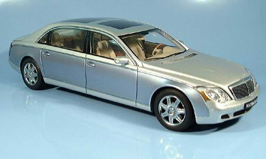 Maybach 62 1/18 Autoart lwb grey/blue diecast model cars