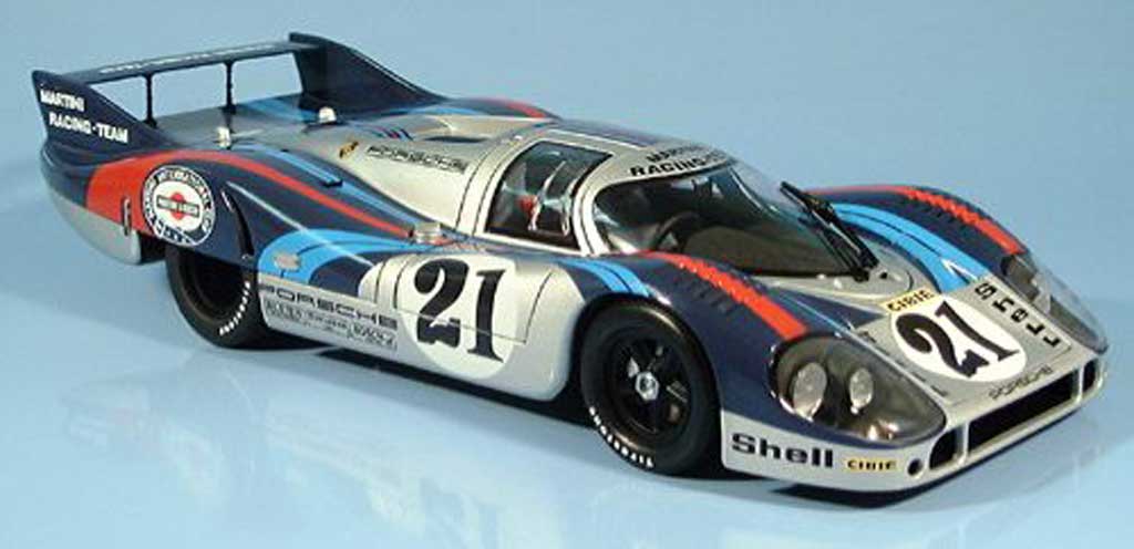 Porsche 917 1971 1/18 Autoart 1971 elford-larrousse martini le mans diecast model cars