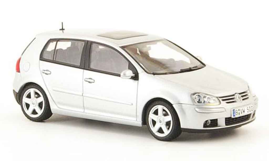 Volkswagen Golf V 1/43 Autoart V grey metallisee 5 portes 2003 diecast model cars