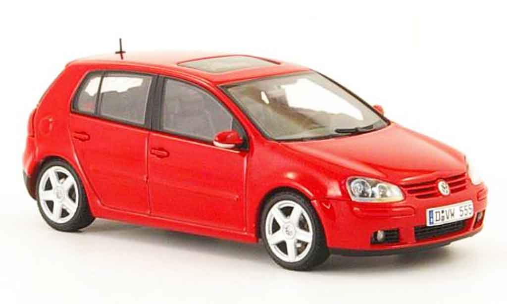 Volkswagen Golf V 1/43 Autoart V red 5 portes 2003 diecast model cars