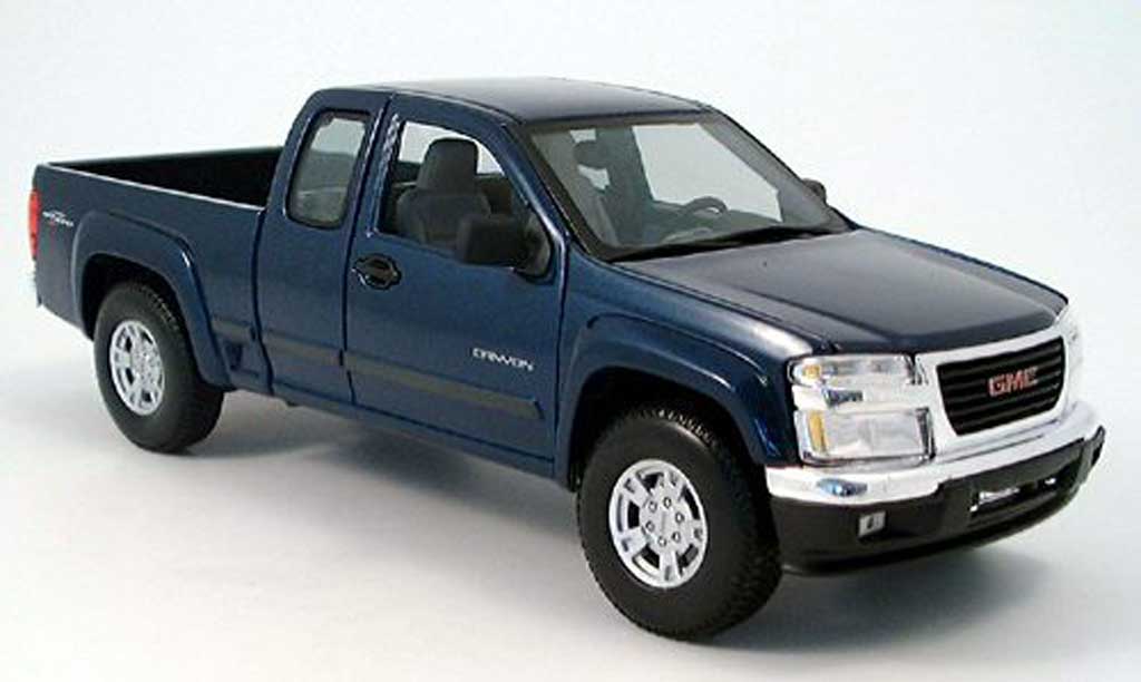 GMC Canyon 1/18 Maisto blue 2004 diecast model cars