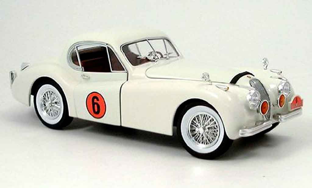 Jaguar XK 120 1/18 Signature 120 racing white 1949 diecast model cars