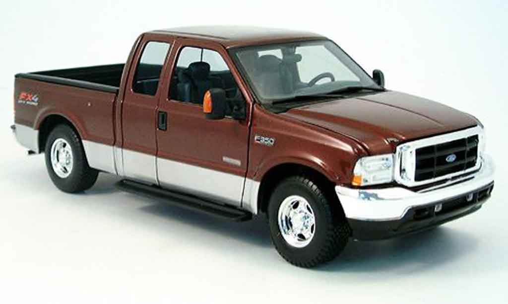 Ford F-350 1/18 Maisto red/grey 2004 diecast model cars