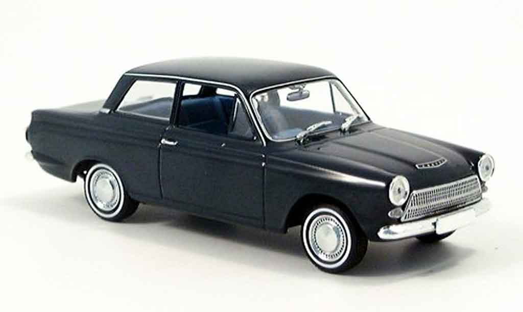 Ford Cortina 1/43 Minichamps MK I blue 1962 diecast model cars