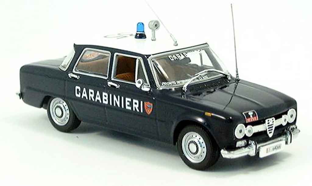 Alfa Romeo Giulia 1/43 Minichamps carabinieri italienische police 1970 diecast model cars