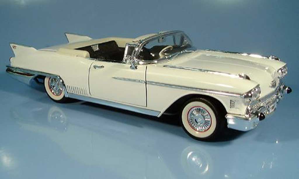 Cadillac Eldorado 1/18 Yat Ming Biarritz white 1958 diecast model cars