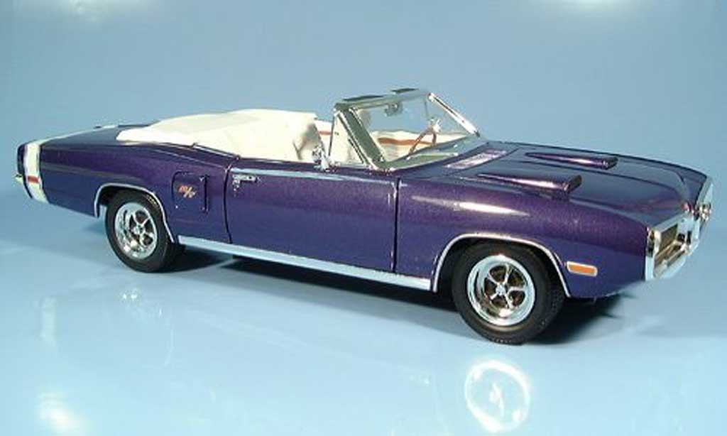 Dodge Coronet 1970 1/18 Yat Ming 1970 R/T lila diecast model cars