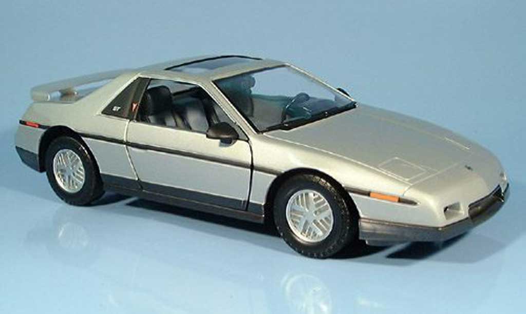 Pontiac Fiero 1/18 Yat Ming GT grey 1985 diecast model cars
