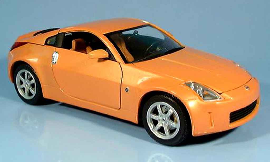Nissan 350Z 1/18 Yat Ming coupe orange 2003 diecast model cars