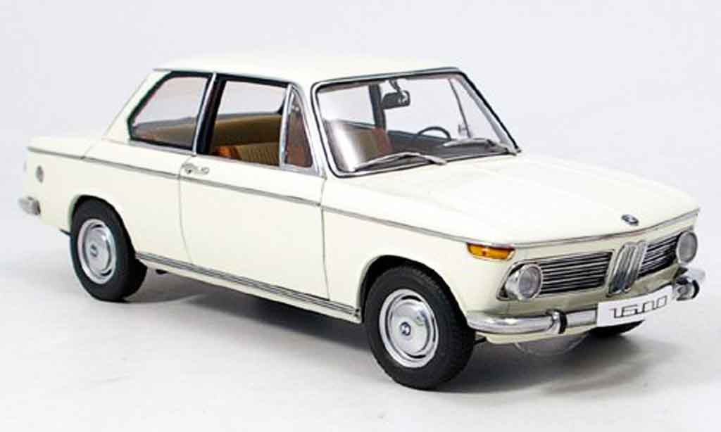 Bmw 1602 1/18 Autoart e10 white 1971 diecast model cars