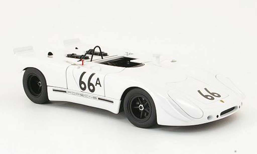 Porsche 908 1970 1/18 Autoart 1970 2 no.66a s.mcque holtville diecast model cars