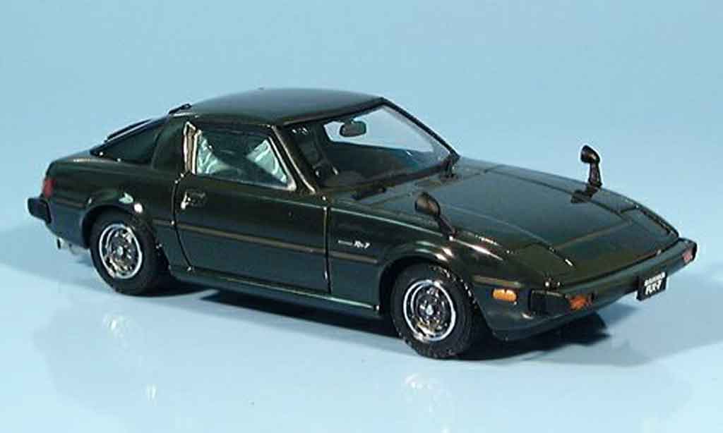 Mazda RX7 1982 1/43 Ebbro 1982 Savana GT grun 1982 diecast model cars