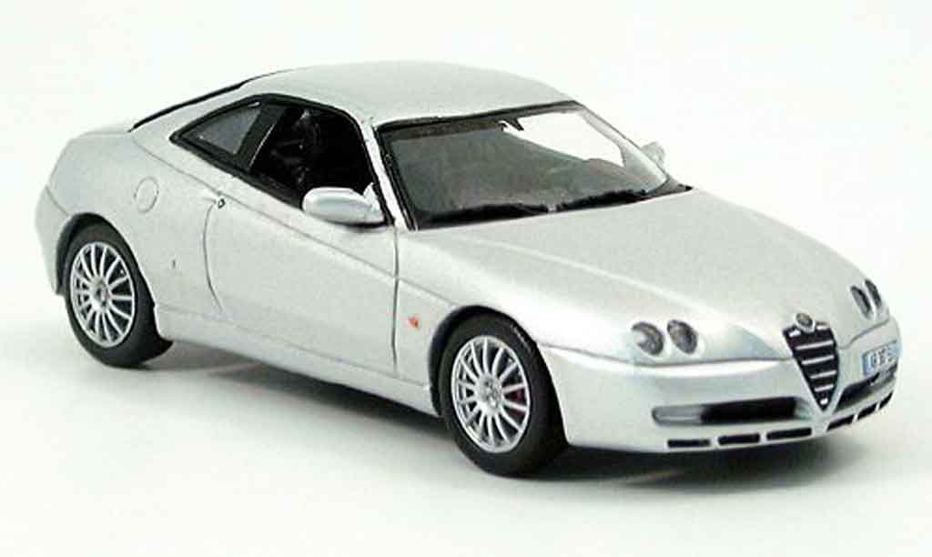 Alfa Romeo GT 3.2 1/43 Norev V 3.2 grey metallisee 2003 diecast model cars