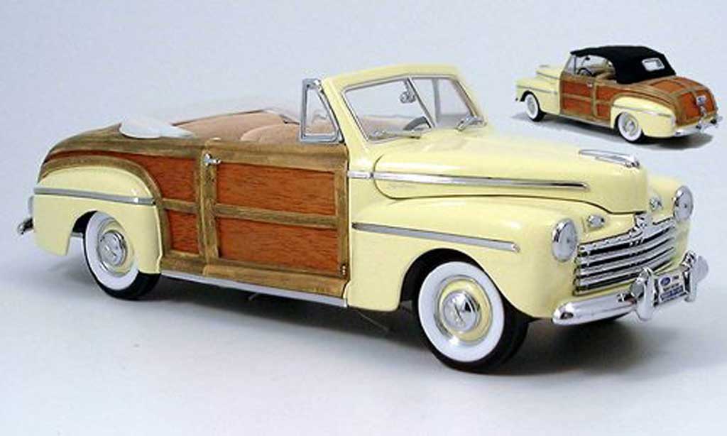 Ford Sportsman 1/18 Yat Ming yellow avec stoffdach zum auswechseln 1946 diecast model cars