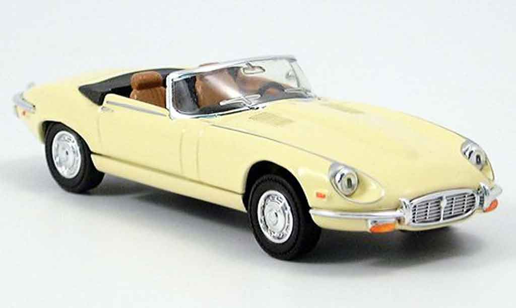 Jaguar E-Type 1971 1/43 Yat Ming 1971 yellow diecast model cars