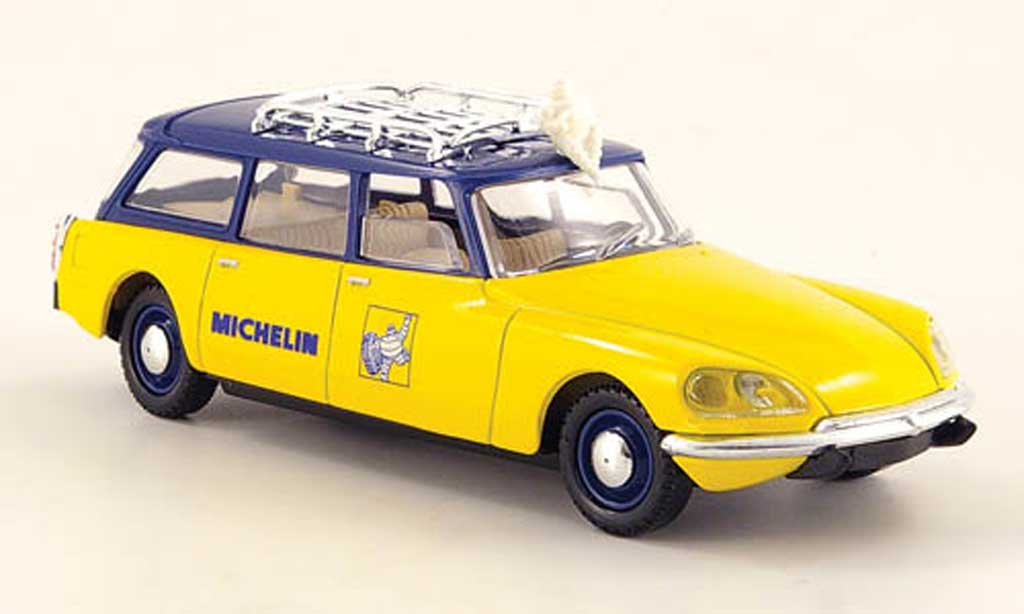 Citroen DS 1/43 Solido Estate Michelin 1972 diecast model cars