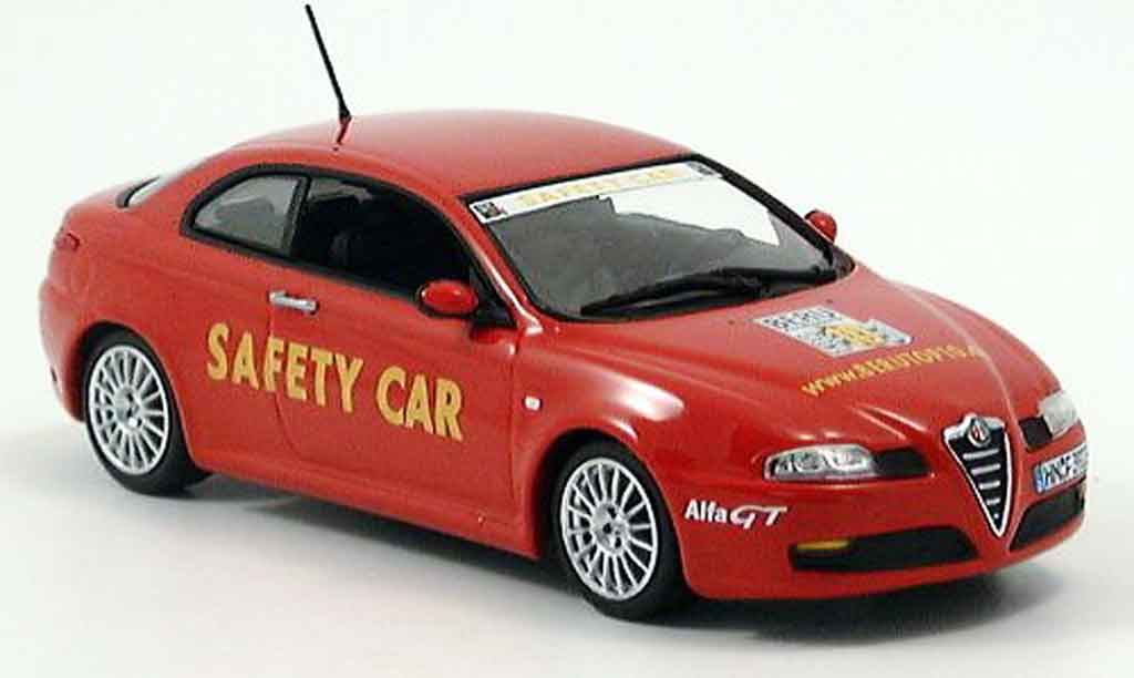 Alfa Romeo GT 1/43 Minichamps safety car beru top 10 2003 diecast model cars