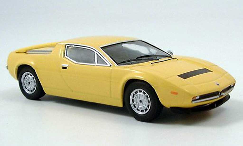 Maserati Merak 1/43 IXO SS yellow diecast model cars