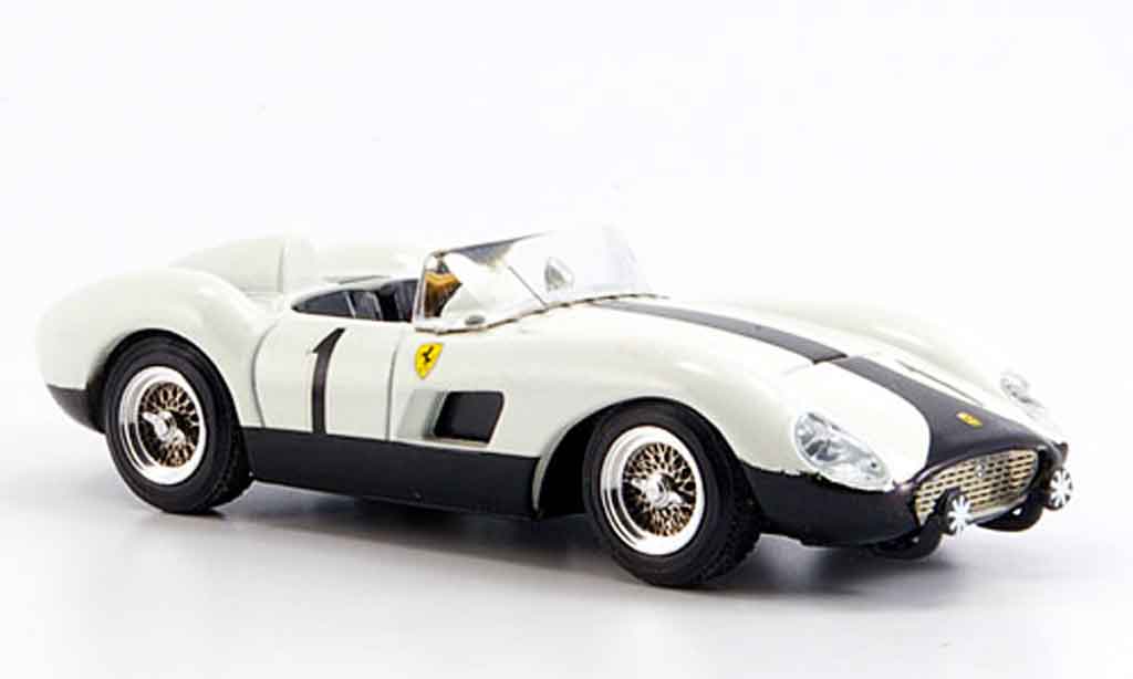 Ferrari 500 TRC 1/43 Art Model TRC gp batista falla 1957 diecast model cars