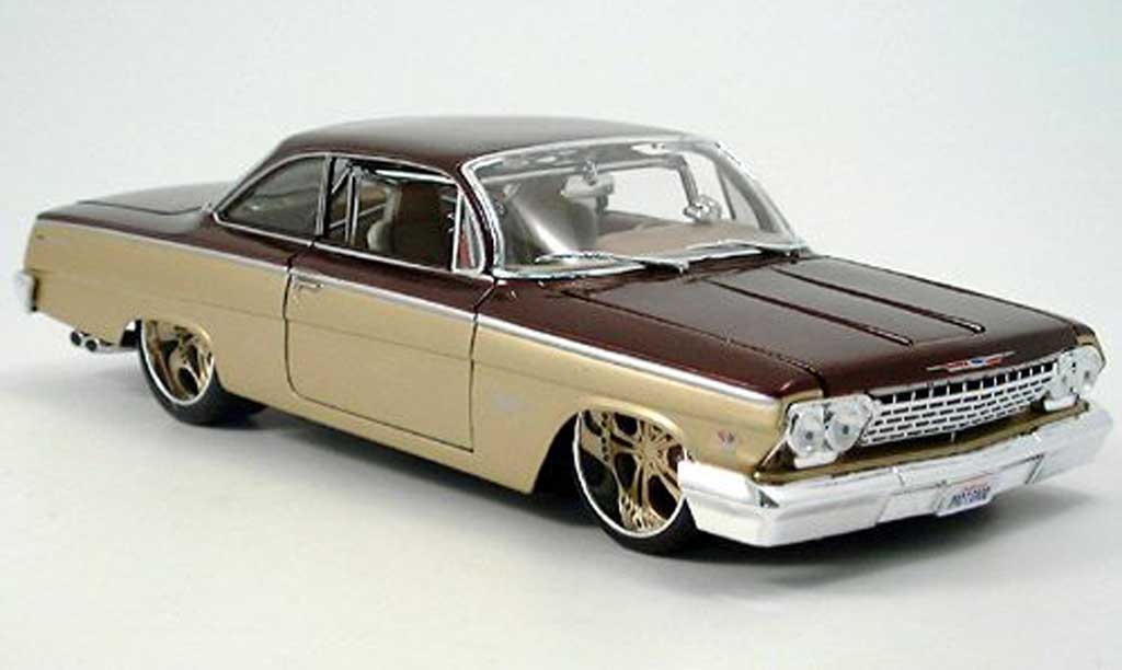 Chevrolet Bel Air 1962 1/18 Maisto 1962 or browntuning car diecast model cars